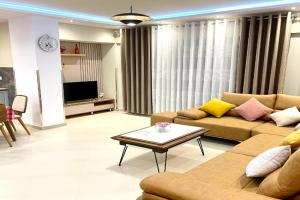 Queen Ekaterina II Apartments, Vlore