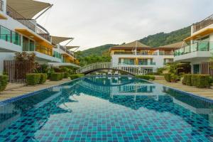 V69 15min Convenient to Patong Building Gym Guest house, Bang Tao