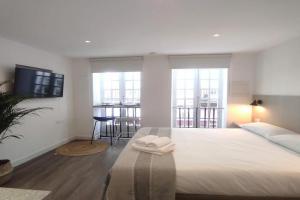 L1 - Disfruta en Os Vinos a dos pasos de la catedral Apartments, Orense