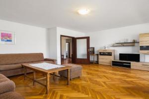 Apartment house MILA, Umag