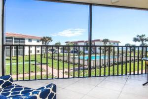 Sanibel Island Condo With All Of The Amenities 2C2 Apartments, Sanibel