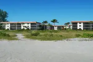 Ground Floor Condo Seps To The Beach 5B1 Apartments, Sanibel