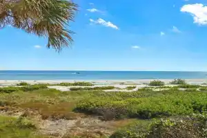 Stylish 2BR Condo With Amazing Beach Views 5C2 Apartments, Sanibel