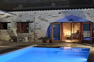 Mountain View Oasis Apartments, Skarinou