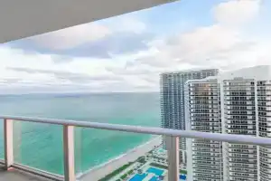 Stunning High-Floor City View 1BR Hyde Beach House, Hollywood