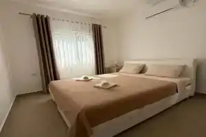 Apartman Bogdana, Tivat