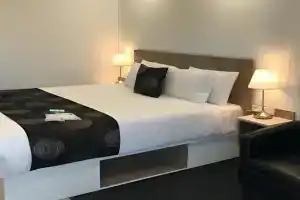 Abu Dhabi Community Hostel, Abu Dhabi City