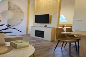 Mi Casa Sol, Mosonmagyarovar