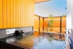 AMBERin Villa, Yufu