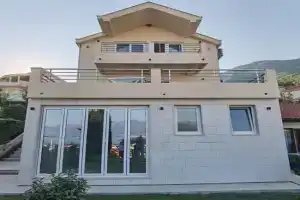 Apartman Mrva, Baosici