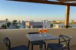 Cretan Odyssey Maisonette Guest house, Maleme