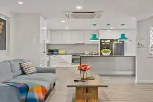 4BR Haven in MacGregor - Family Fun Awaits Apartments, Brisbane
