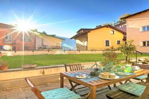 Ô Lac with Garden - Happy Rentals Apartments, Ascona