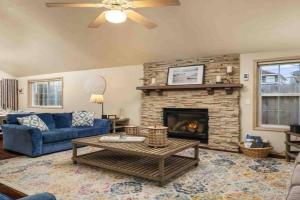 Oliver Beach House, Seaside