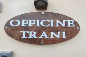 Officine Trani Apartments, Tuglie