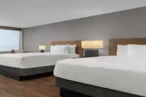 Hyatt House / Airport Corp Center, Mississauga