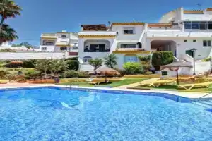 La Perla Beach & Pool Apartments, Torremolinos