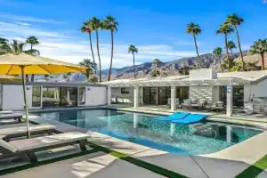 Alexander Desert Dreams Guest house, Palm Springs
