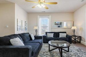 Indy Stadium Villa 701, Indianapolis