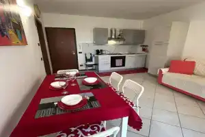 Il Gabbiano - Apartments in residence with Pool, Sirmione