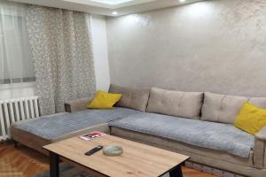 Stan na dan Apartments, Nis