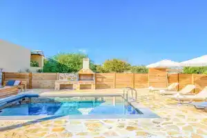 Villa Astra Ena, Vasilikos