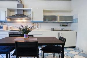 Torre Palazzo Cotulelli Apartments, Ancona