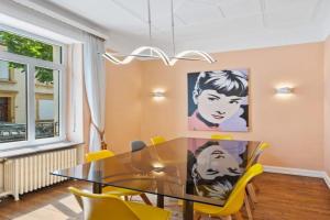 Cozy 3BR Townhome Walk to City Center & Park Free Guest house, Luxembourg
