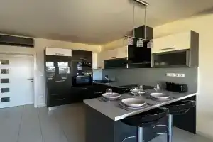 Imperial Apartman, Gyor