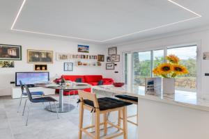 Gemma Marina Near Villa Grock Museum - Happy Rentals, Imperia