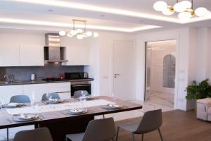 Es Apartament, Treviso