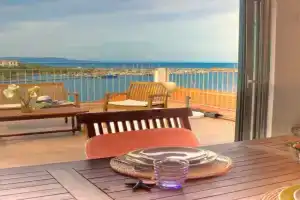 Il Grottino Apartments, Stintino