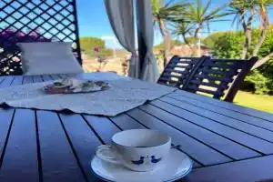 Casa Lala, Palau