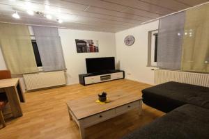 Sonnenschein1R mit Terrasse und Garten Apartments, Friedrichshafen