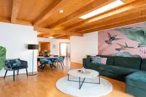 NAMASTÉ Homes - Ferienwohnung mit Balkon & Carport Apartments, Bad Windsheim