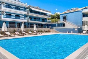 Blue dream Apartments, Nikiana
