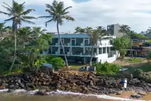 Secret Bay Resort, Weligama