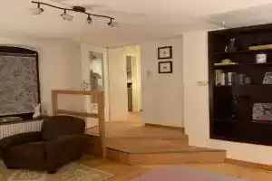Lugano Apartments, Hoxter