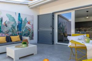 ALMAr holiday house, Flumini