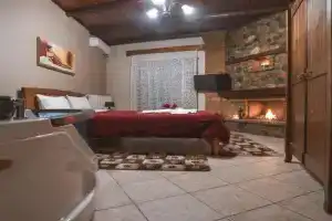 Το Πατρικό Guest house, Loutraki