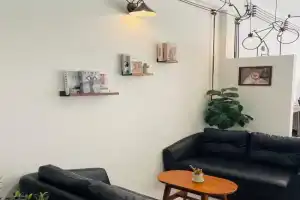 Twins cafe & Room, Surat Thani City