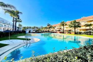 Oceano Costa 2 Dorm Apartments, Islantilla