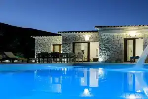 Angel Villa Zante, Lithakia