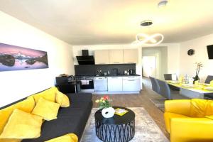Neubauwohnung in - sehr zentral,gratis Parkplatz und Balkon Apartments, Linz