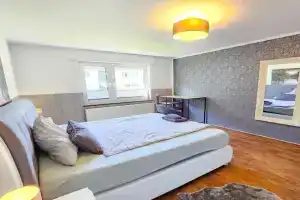 EcoCube 141 - Terrasse, 3Zimmer, Waschmaschine, Backofen, 5Pers Apartments, Meppen