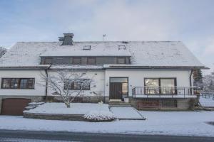 Welcome in - vakantiewoningen in met panoramisch uitzicht Tourist base, Winterberg