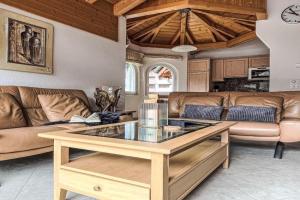 Apartment Residence Chateau A-3 by Interhome, Saas Fee