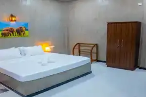 Dana Villa, Bentota