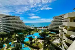 Wonderful New 1 apartment in BENALBEACH, Torremolinos
