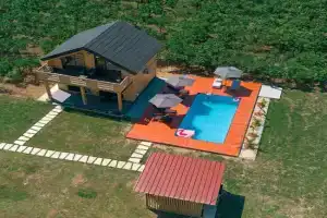 RAOS Cottage, Ulcinj